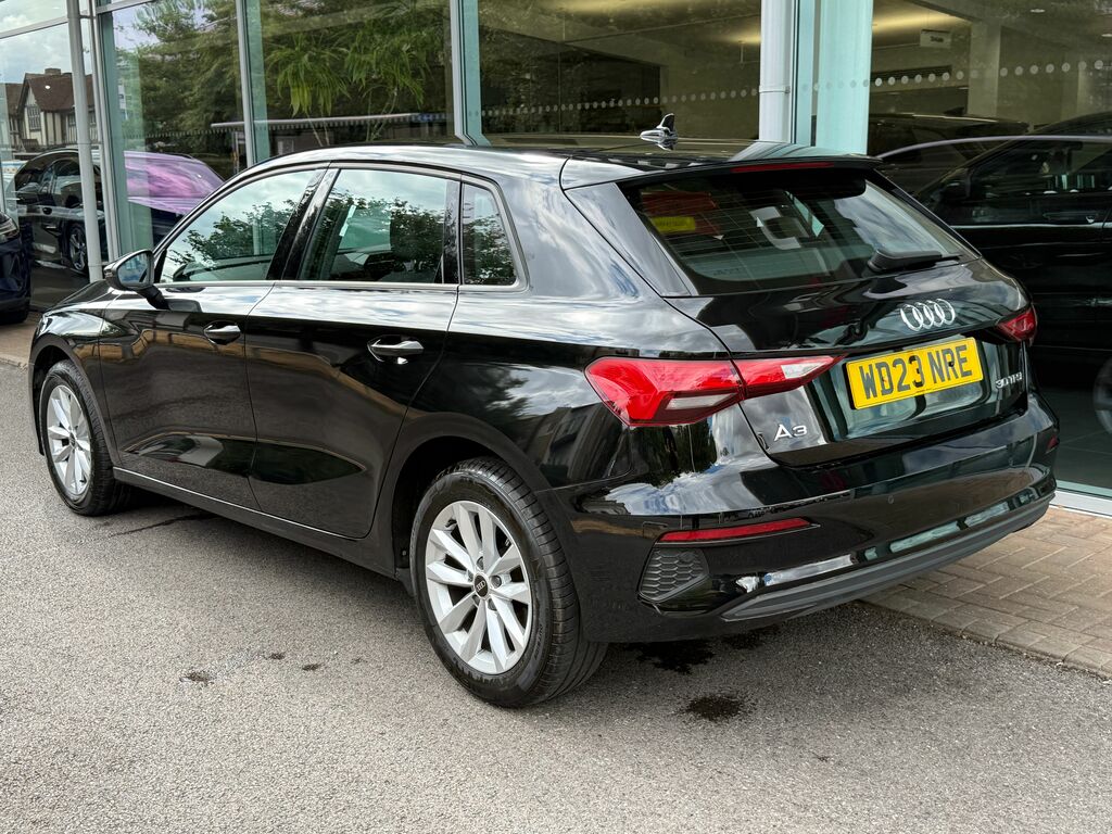 Audi A3 Technik Black #3