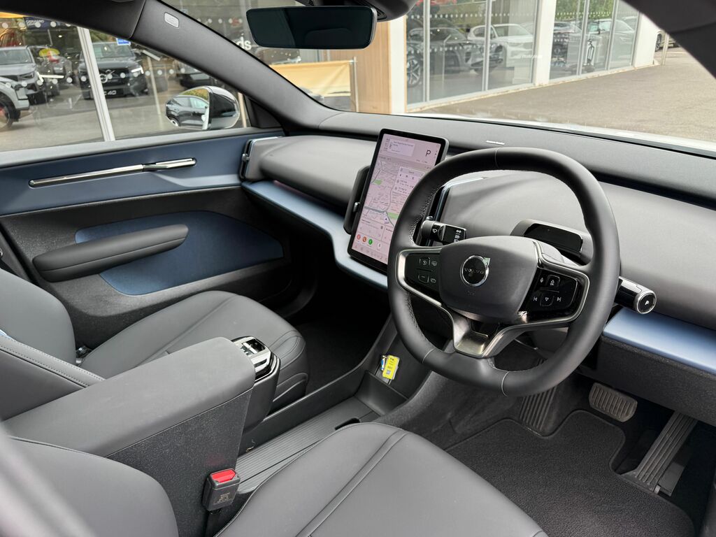 Volvo EX30 Ultra LV26FRC Black #5