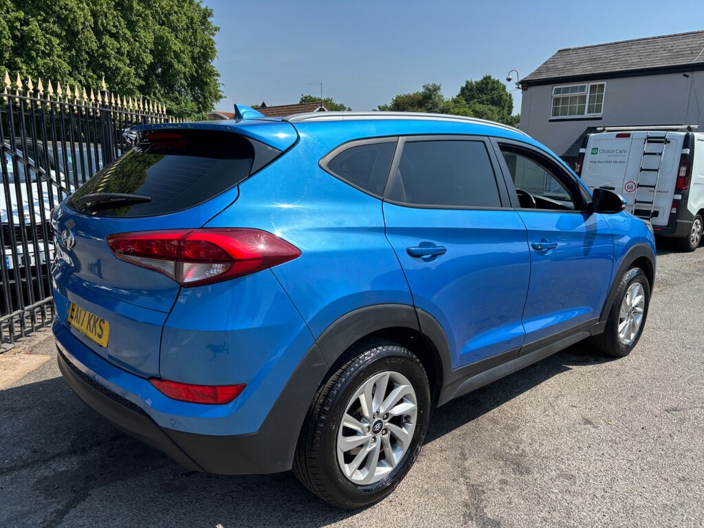 Hyundai Tucson 1.6 Gdi Blue Drive Se Nav Suv Eu EA17KKS Blue #6