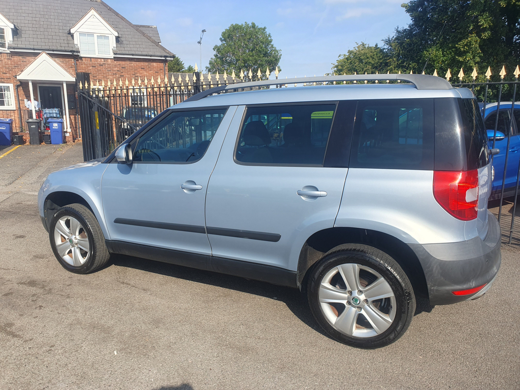 Skoda Yeti 1.2 Tsi Se Suv Euro 5 105 Ps Blue #2