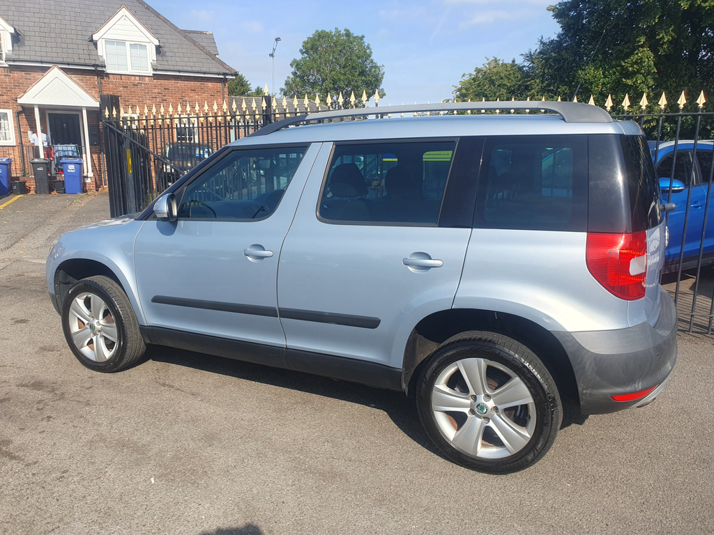 Skoda Yeti 1.2 Tsi Se Suv Euro 5 105 Ps Blue #4