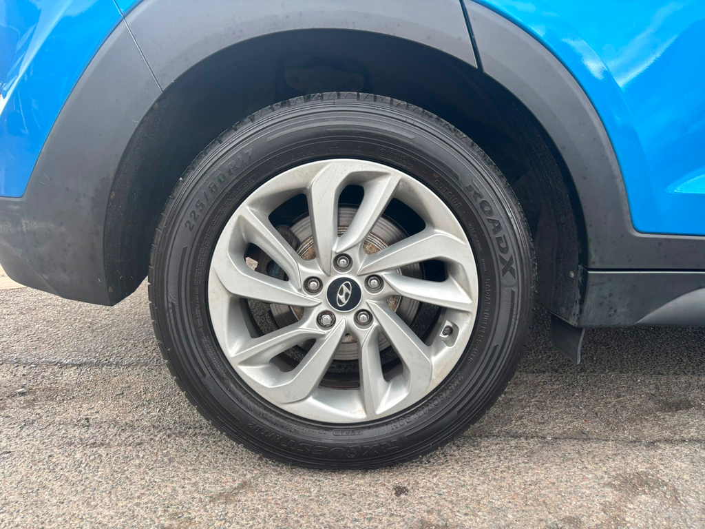 Hyundai Tucson 1.6 Gdi Se Nav 2Wd Grey #20
