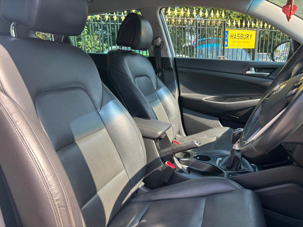 Hyundai Tucson Suv 2.0 Crdi Blue Drive Premium Euro 6 Ss Black #19