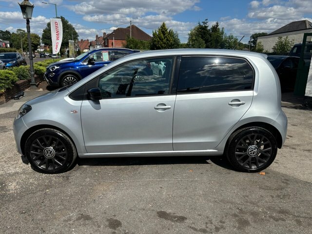 Volkswagen Up 1.0 Groove Up Hatchback Euro 5 Silver #4