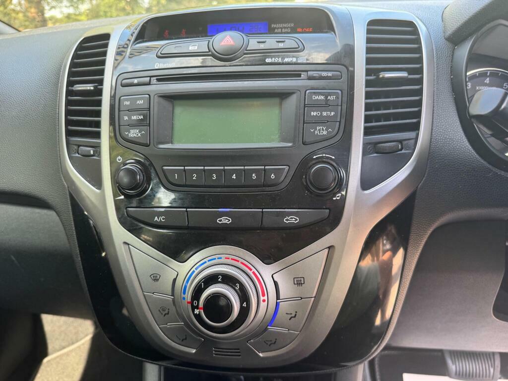 Hyundai Ix20 1.4 Style Euro 5 Ss Blue #13