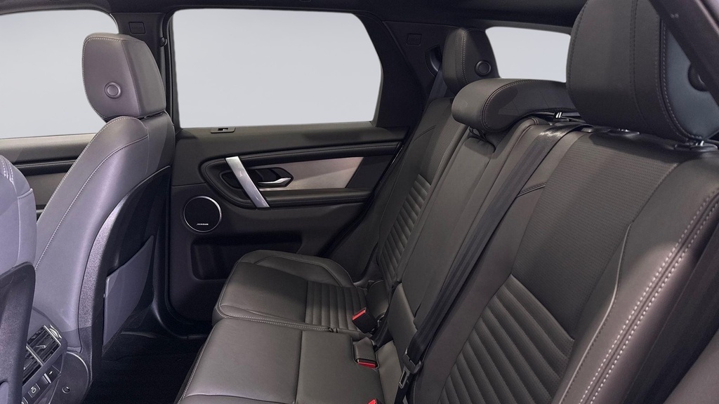 Land Rover Discovery Sport P270e Dynamic Hse Santorini Black Black #4
