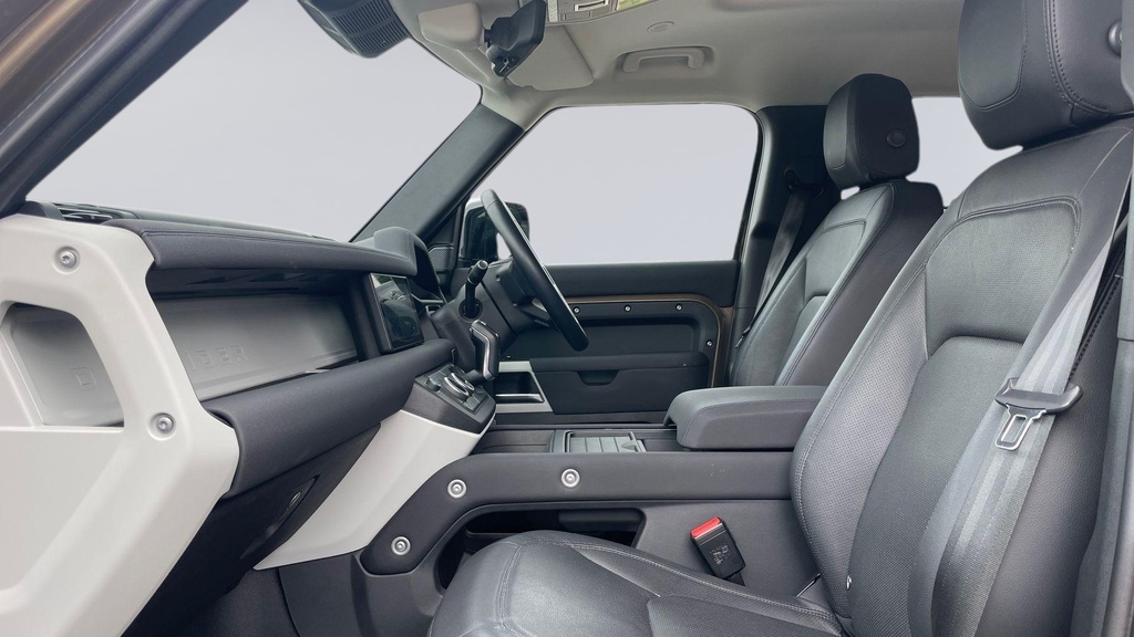 Land Rover Defender 110 P400 Xs Edition Gondwana Stone  #3
