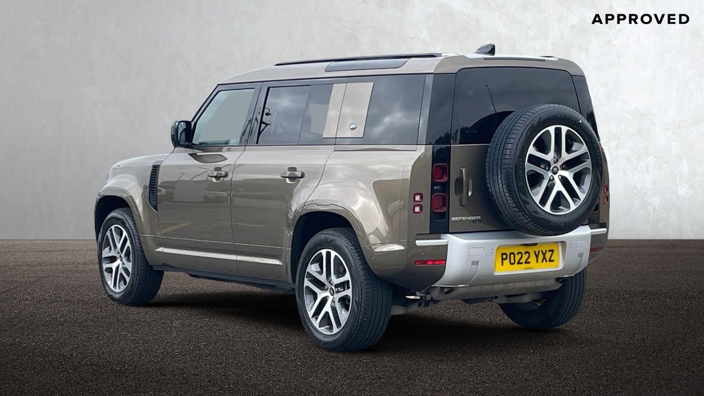 Land Rover Defender 110 P400 Xs Edition Gondwana Stone  #2