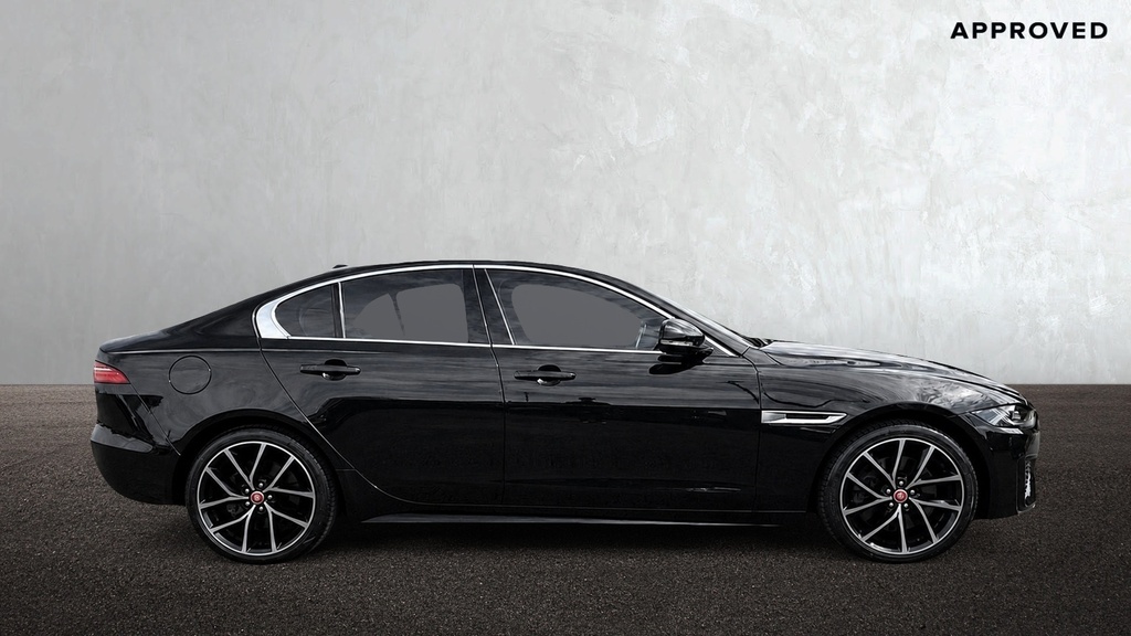 Jaguar XE P300 R-dynamic Hse Awd Santorini Black Black #5