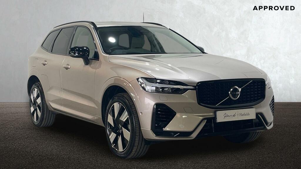 Volvo XC60 Ultra T8 Phev Awd Au Gold YH74NLF Gold