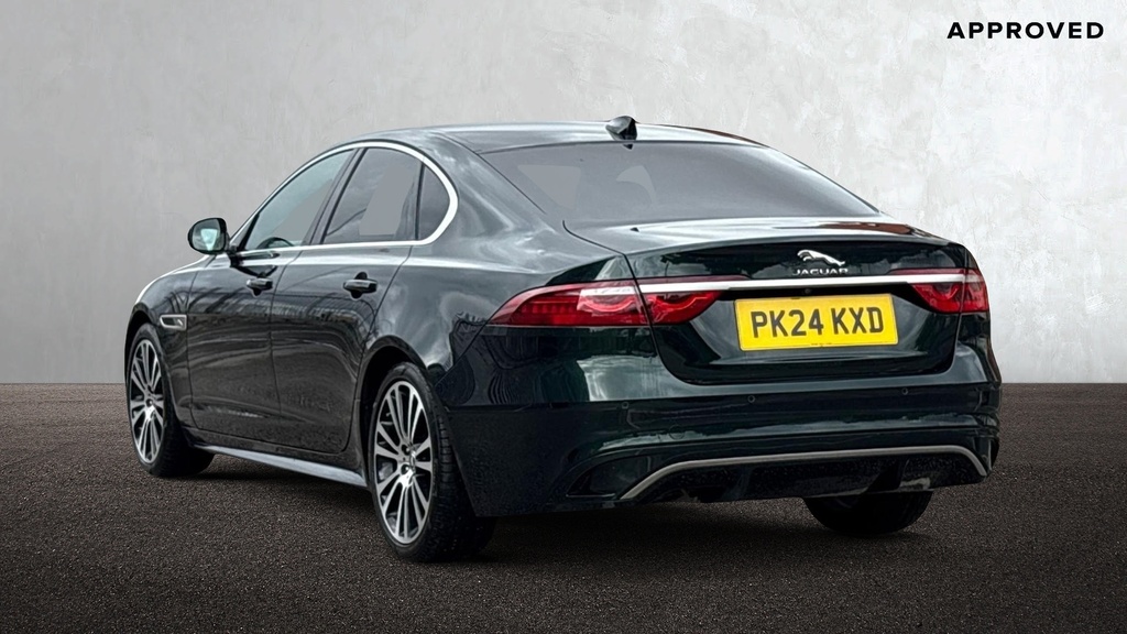 Jaguar XF D200 R-dynamic Se Black British Racing Green Green #2