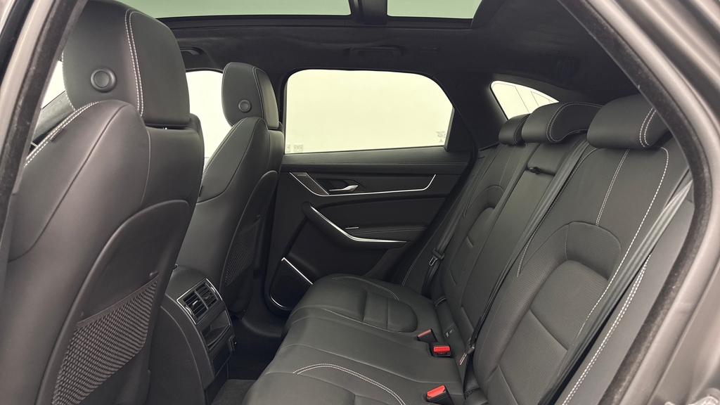 Jaguar F-Pace D200 R-dynamic Hse Black Santorini Black Black #4