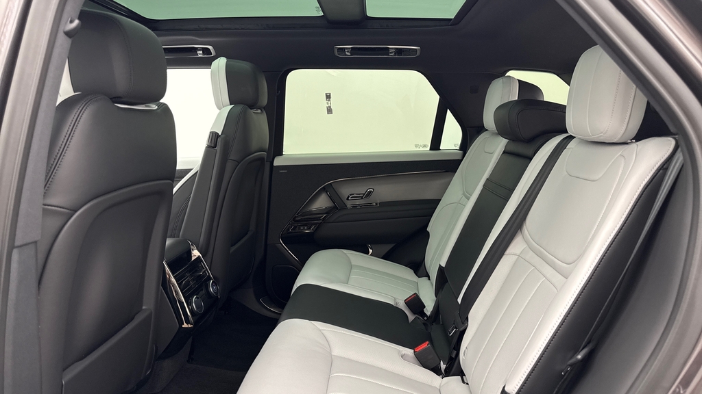 Land Rover Range Rover Sport P460e Dynamic Se Charente Grey KS75ZSF Grey #4