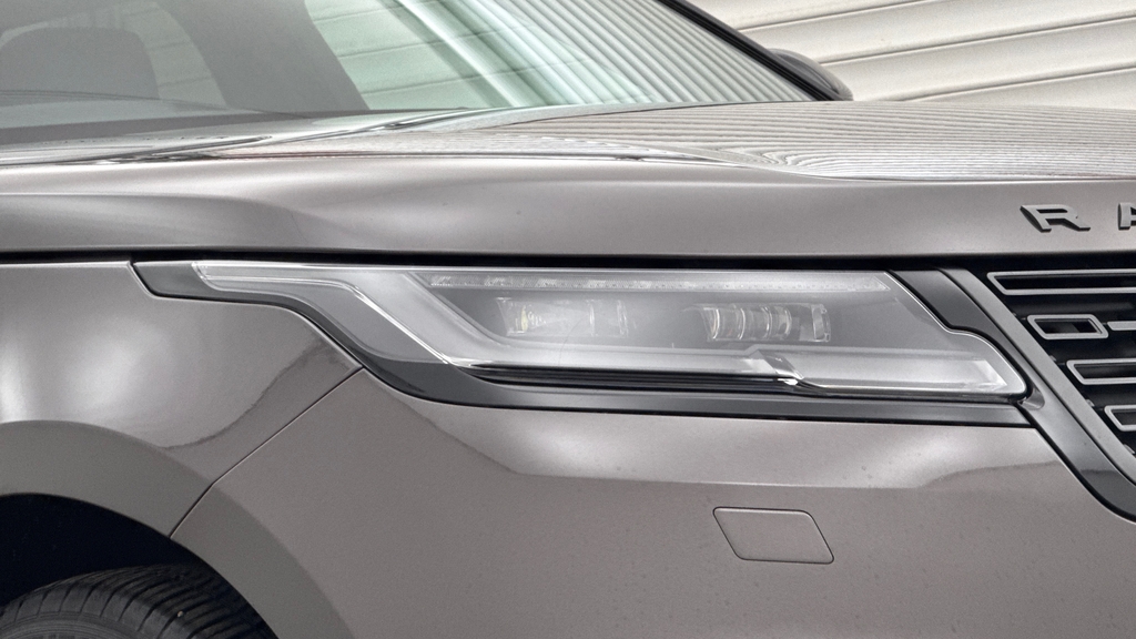 Land Rover Range Rover Velar 2.0 D200 Awd Belgravia Edition Santorini Blac Black #17