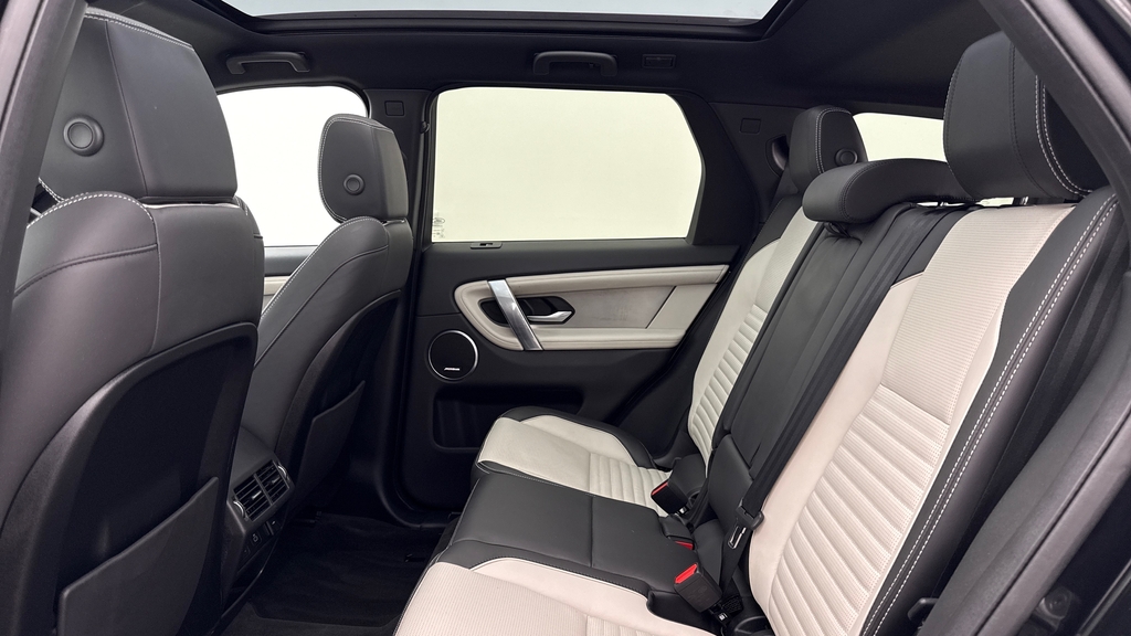 Land Rover Discovery Sport D200 Dynamic Hse Santorini Black Black #4