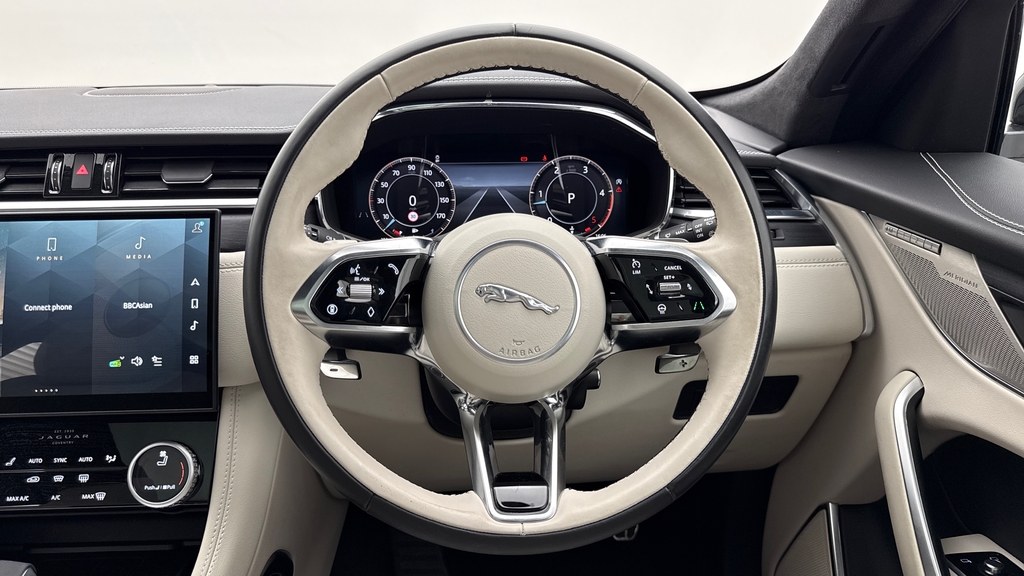 Jaguar F-Pace 5.0 P550 V8 Svr Edition 1988 Suv Quicks Purple #15