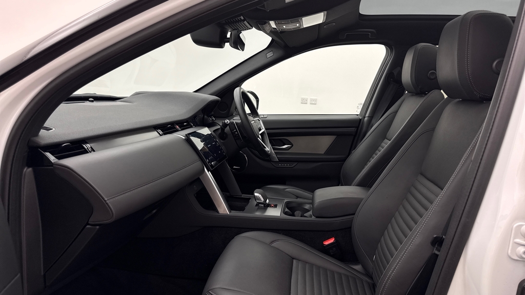 Land Rover Discovery Sport D200 Dynamic Hse Fuji White White #3