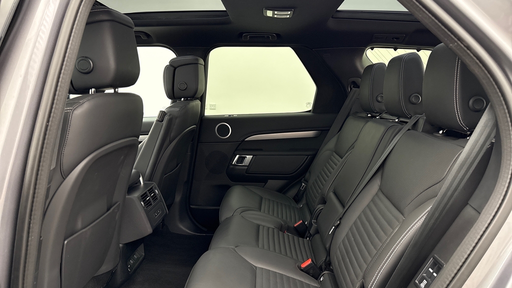 Land Rover Discovery D350 Dynamic Hse Eiger Grey Grey #4