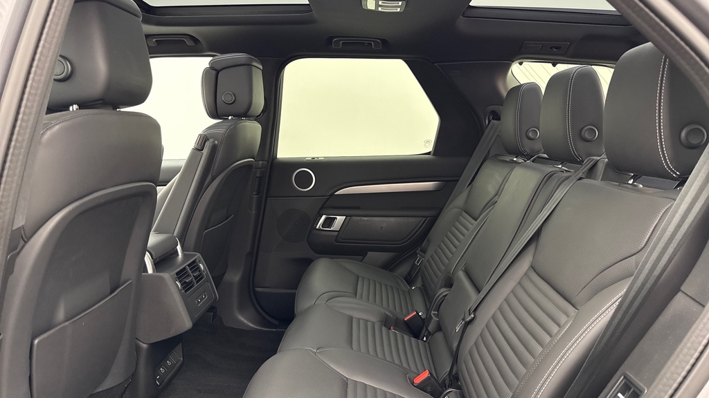 Land Rover Discovery D350 Dynamic Hse Eiger Grey KT74ESO Grey #4
