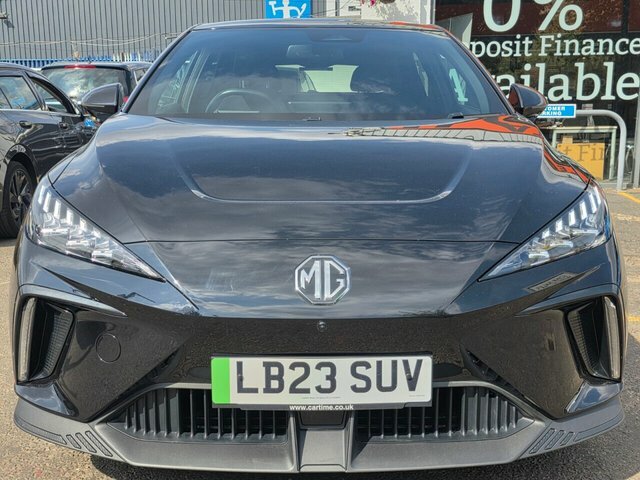 MG MG4 Trophy Long Range Hatchback Black #5