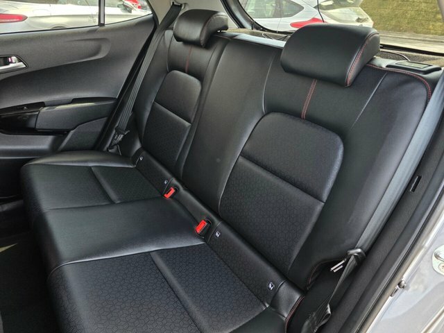 Kia Picanto 1.0 Gt-line 4 Seats White #23