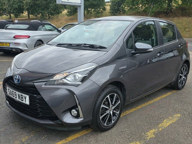 Toyota Yaris Vvt-h Icon Tech Hatchback Grey #6