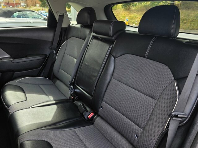 Kia Niro 1.6 Gdi Hybrid 3 Dct Red #23