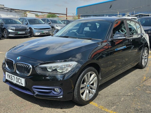 BMW 1 Series 116D Sport Hatchback Black #5