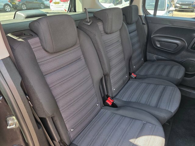 Vauxhall Combo Life 1.5 Turbo D Se XL Mpv 6Spd Euro Grey #19