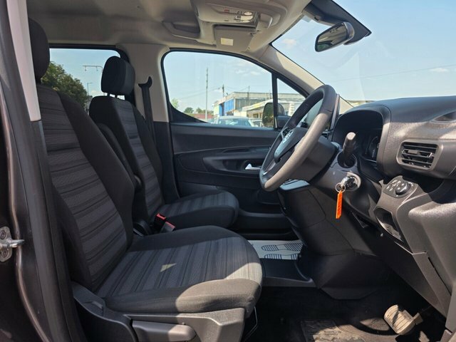 Vauxhall Combo Life 1.5 Turbo D Se XL Mpv 6Spd Euro Grey #15