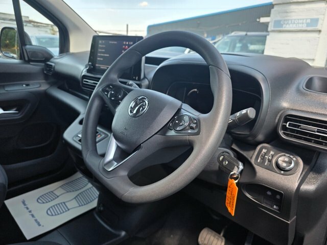 Vauxhall Combo Life 1.5 Turbo D Se XL Mpv 6Spd Euro Grey #13