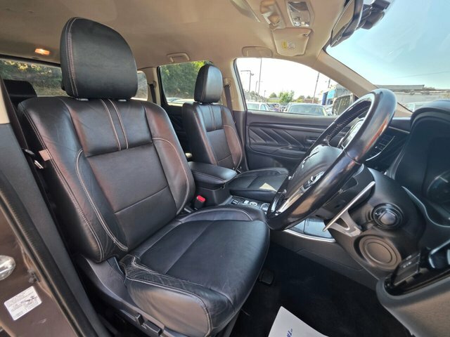 Mitsubishi Outlander 2.0 Mivec 4 Suv Cvt 4Wd Euro 6 Ss 1 Blue #13