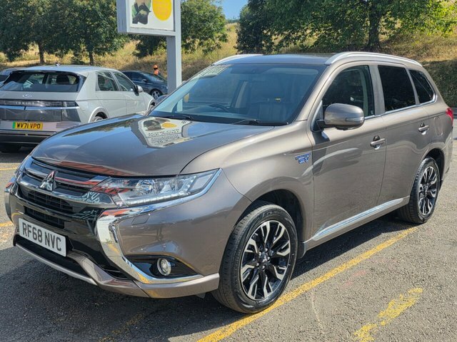 Mitsubishi Outlander 12Kwh 4H Suv Brown #6