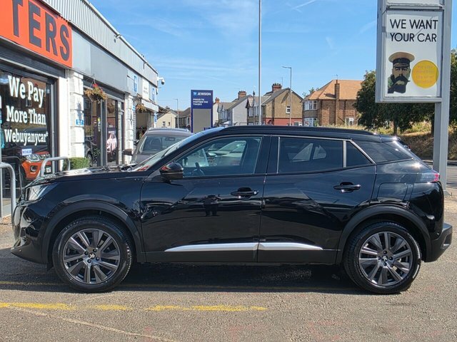 Peugeot e-2008 Gt Premium Suv Black #6