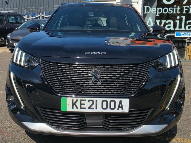 Peugeot e-2008 Gt Premium Suv Black #4