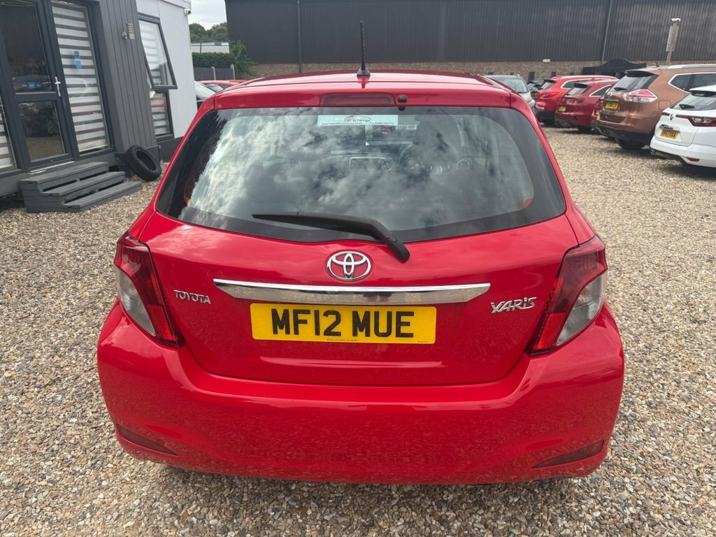 Toyota Yaris 1.3L Tr Red #6
