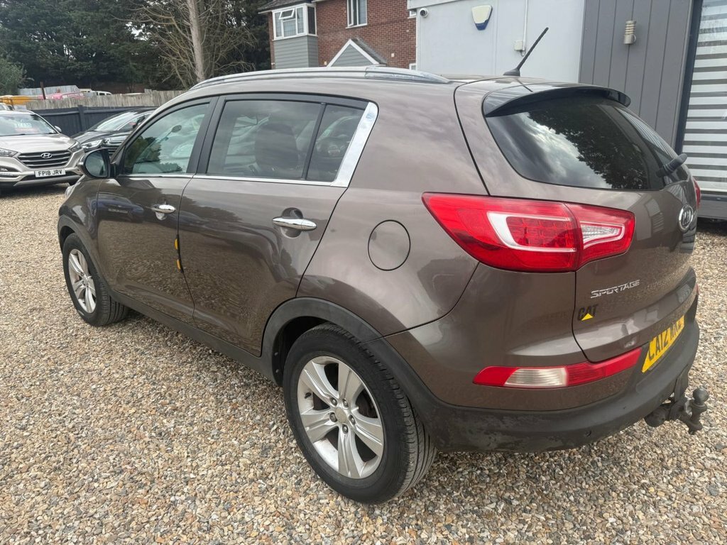 Kia Sportage 1.7L 2 Brown #4