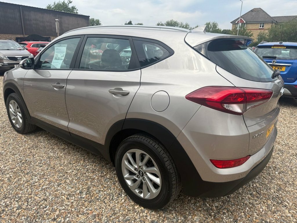 Hyundai Tucson 1.6L Se Nav White #5
