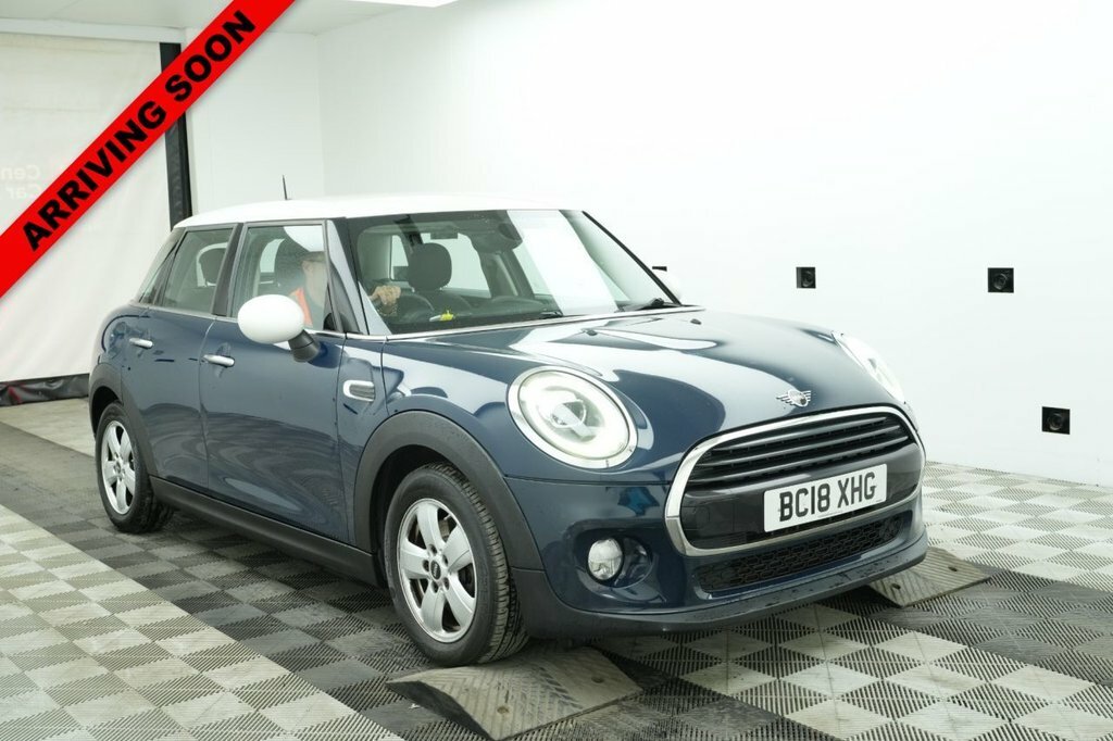 Mini Hatch 1.5L Cooper Blue