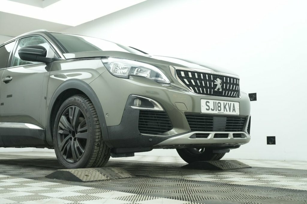 Peugeot 3008 1.5L Allure Grey #5