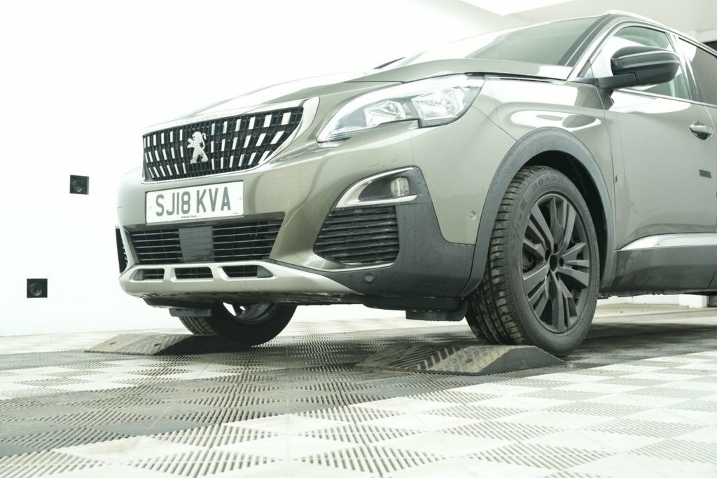 Peugeot 3008 1.5L Allure Grey #6