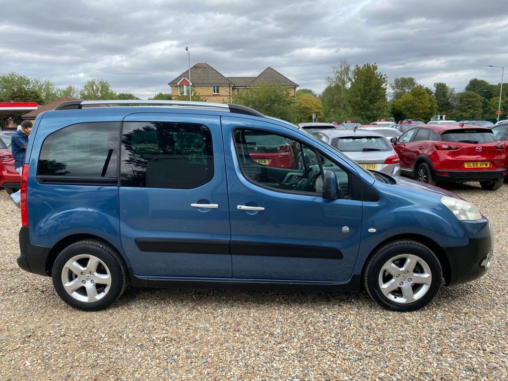 Peugeot Partner Tepee 1.6L Tepee Outdoor Blue #2