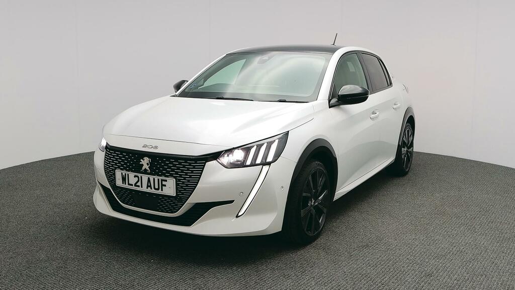 Peugeot 208 Puretech Allure Premium Ss White #7