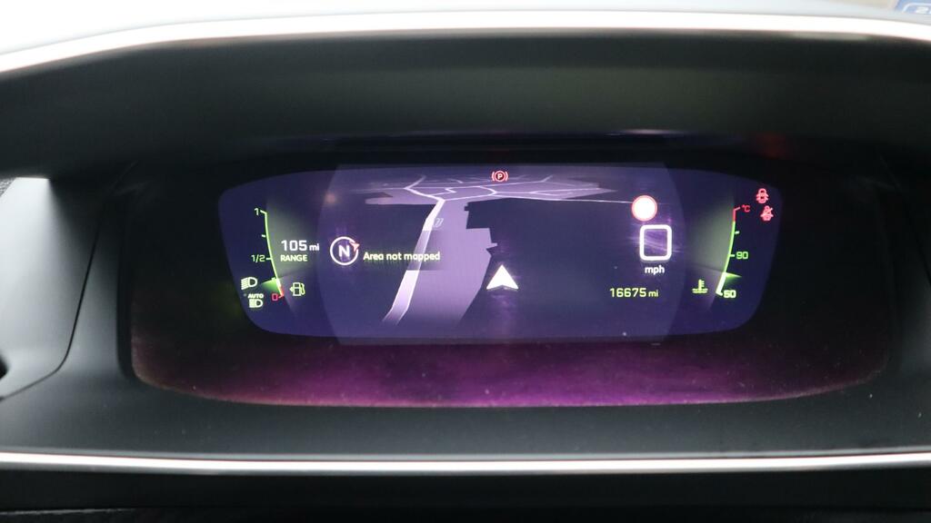 Peugeot 208 Puretech Allure Premium Ss White #20