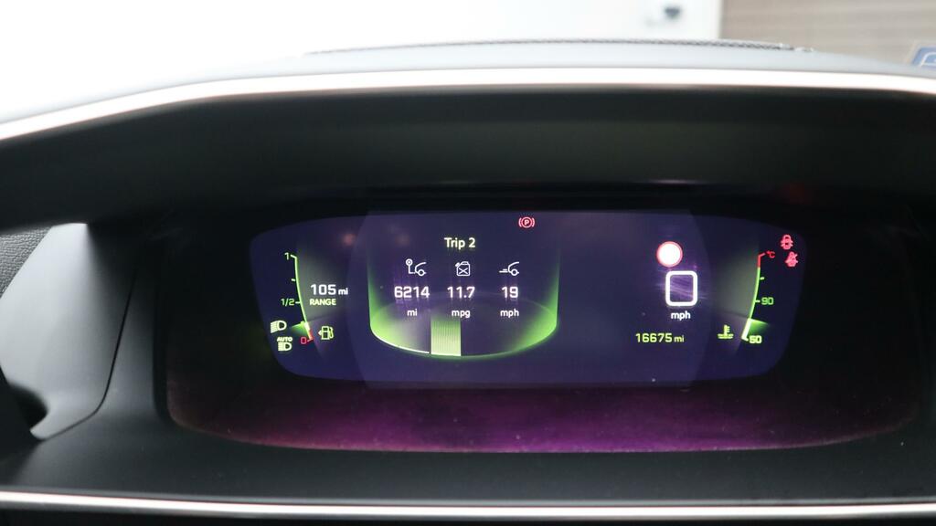 Peugeot 208 Puretech Allure Premium Ss White #17