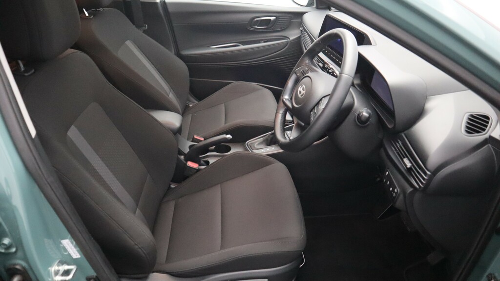 Hyundai I20 1.0T Gdi Advance White #26
