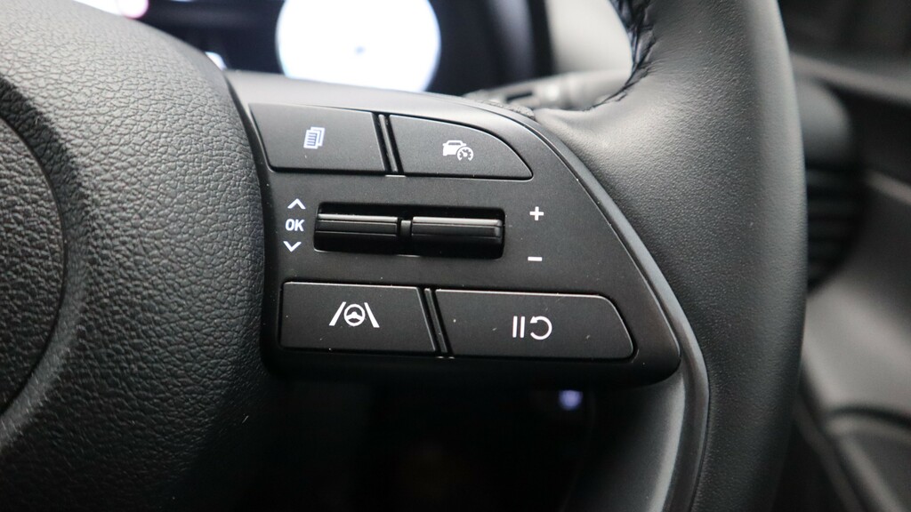 Hyundai I20 1.0T Gdi Advance White #23
