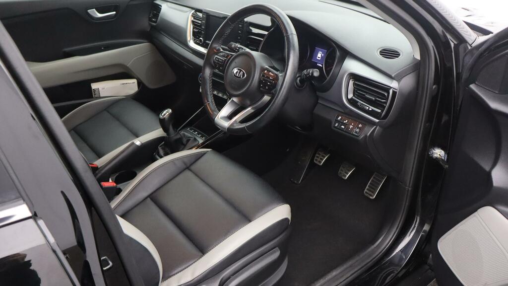 Kia Stonic 1.0 T Gdi 4 Suv Dct Ss Grey #11