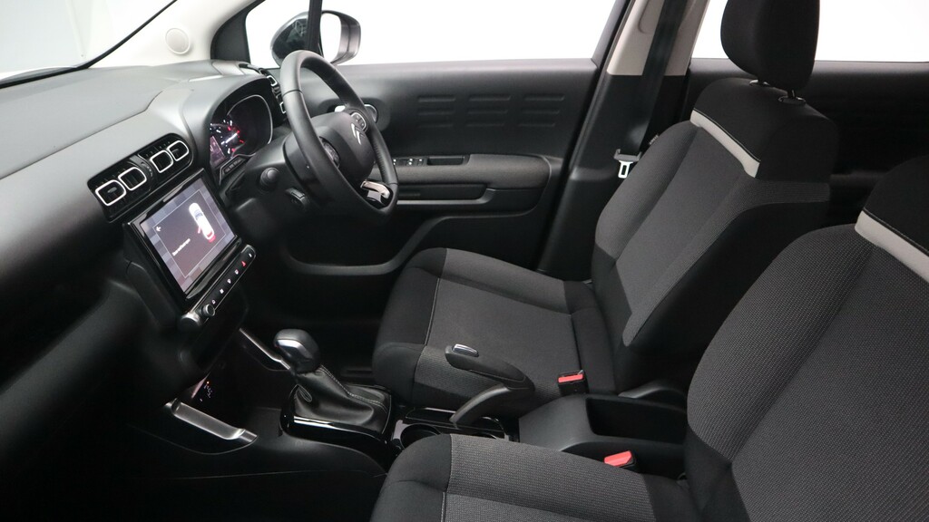 Citroen C3 Aircross 1.2 Puretech 130 Max Eat6 White #9