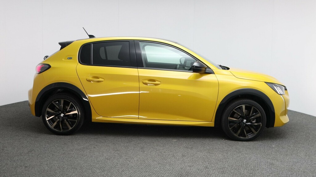 Peugeot e-208 50Kwh Gt Premium 7Kw Charger Yellow #2